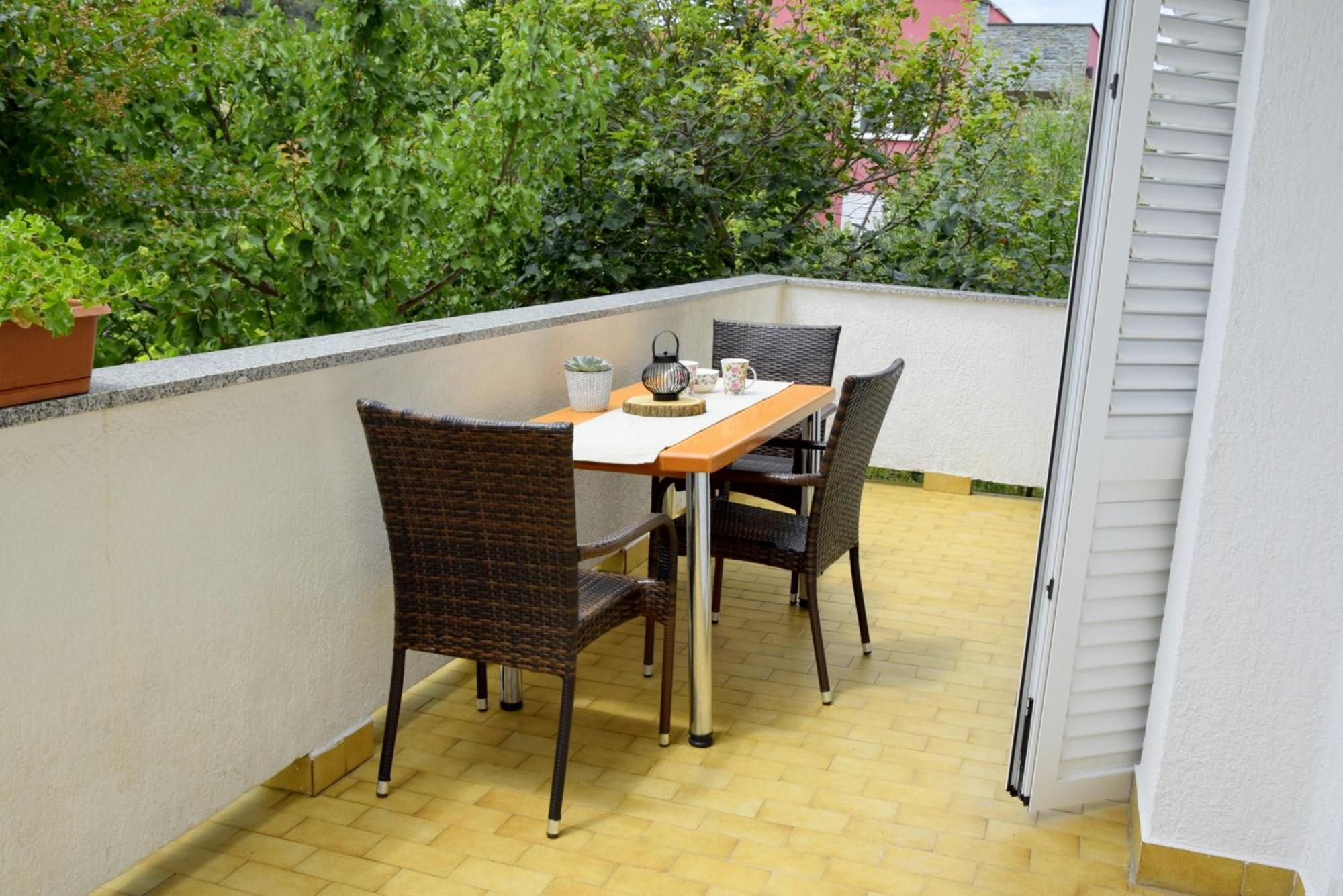 James Bond Apartments Palit Chambre photo