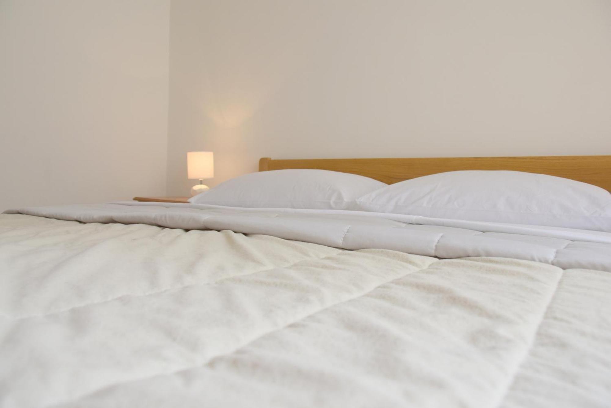 James Bond Apartments Palit Chambre photo
